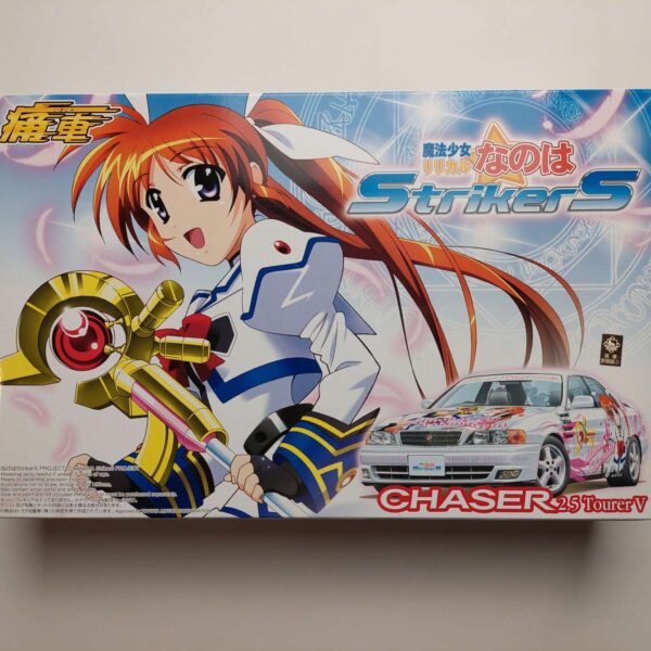 1/24 Toyota Chaser (JZX100) 2.5 Tourer V Itasha - Lyrical Nanoha Strikers Сборная модель Aoshima 045640