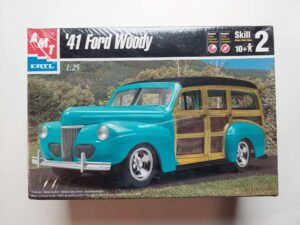 1/25 '41 Ford Woody Сборная модель AMT/ERTL 30052