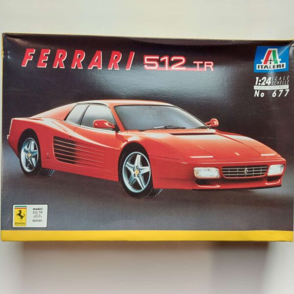 1/24 Ferrari 512 TR Сборная модель Italeri 677