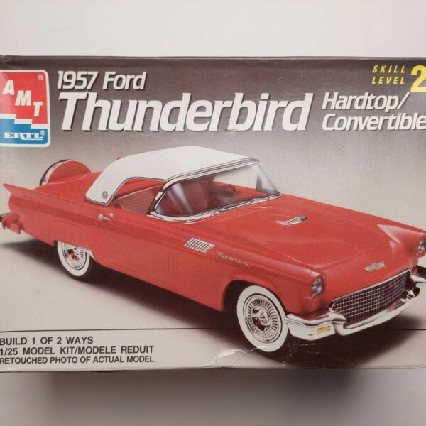 1/25 1957 Ford Thunderbird Hardtop/Convertible Сборная модель AMT/ERTL 6516