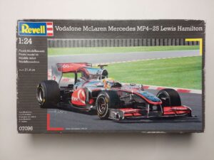 1/24 McLaren Mercedes MP4/25 Lewis Hamilton #2 Vodafone Revell 80-7096