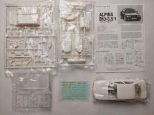 1/24 BMW Alpina B10 (E34) Сборная модель Fujimi 03286