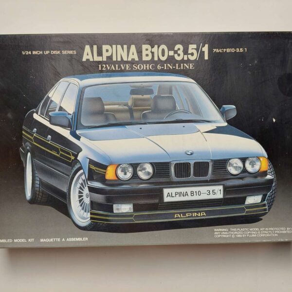 1/24 BMW Alpina B10 (E34) Сборная модель Fujimi 03286