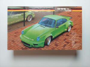 1/24 Porsche 911 Carrera RS 3.0 '74 Сборная модель Fujimi 8209