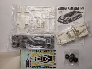 1/24 Jaguar XJR-9LM 1988 #2 Сборная модель Tamiya 24084