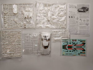 1/24 Lancia Stratos с гоночными декалями Сборная модель Fujimi 08237