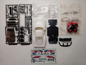 1/24 Porsche 935 Turbo #43 Martini Сборная модель Gunze Sangyo G-138