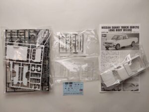1/24 Nissan Sunny Truck (GB121) 1979 Long Body Deluxe Сборная модель Hasegawa 21120