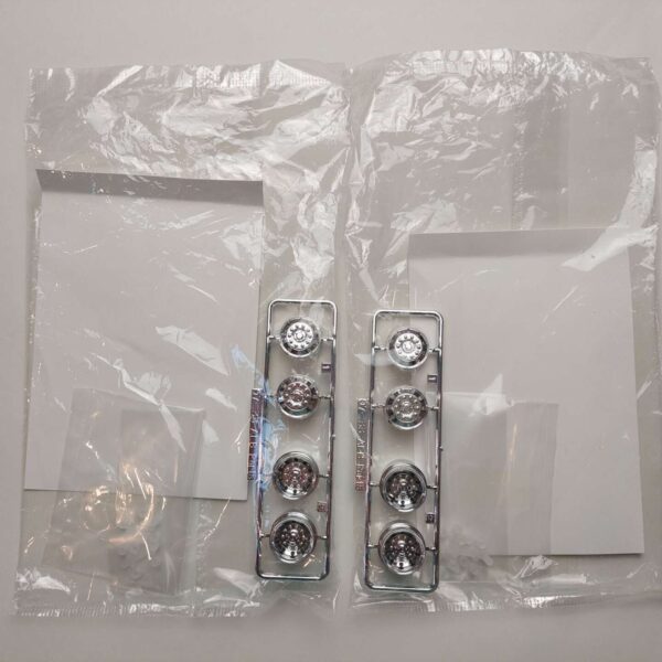1/32 10 Hole Aluminum Wheel for Bus No.33 Aoshima 43011
