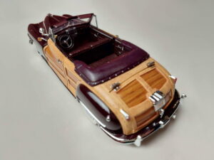 1/24 Chrysler Town & Country 1948 2-door convertible Масштабная модель Franklin Mint DM330