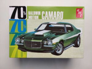 1/25 Chevrolet Camaro Baldwin Motion '70 1/2 Molded in Green Сборная модель AMT 855/12