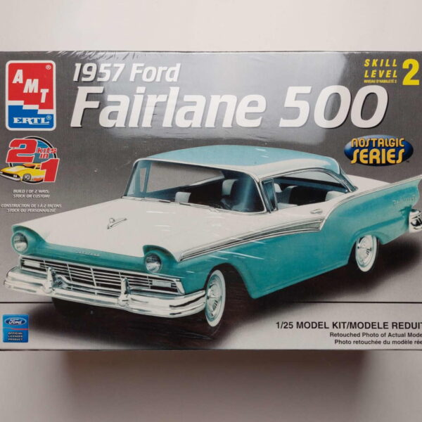 1/25 Ford Fairlane 500 2 in 1 1957 AMT/ERTL 38406