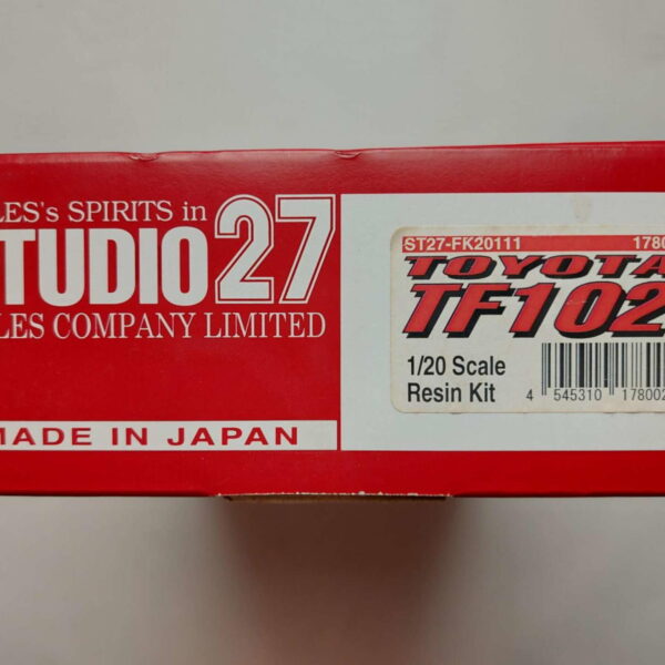 1/20 Toyota TF102 '02 Сборная модель Studio27 ST27-FK20111