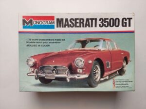 1/25 Maserati 3500 GT Сборная модель Monogram 2245
