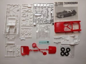 1/24 Ford Thunderbird '56 Сборная модель Hasegawa Monogram 86073