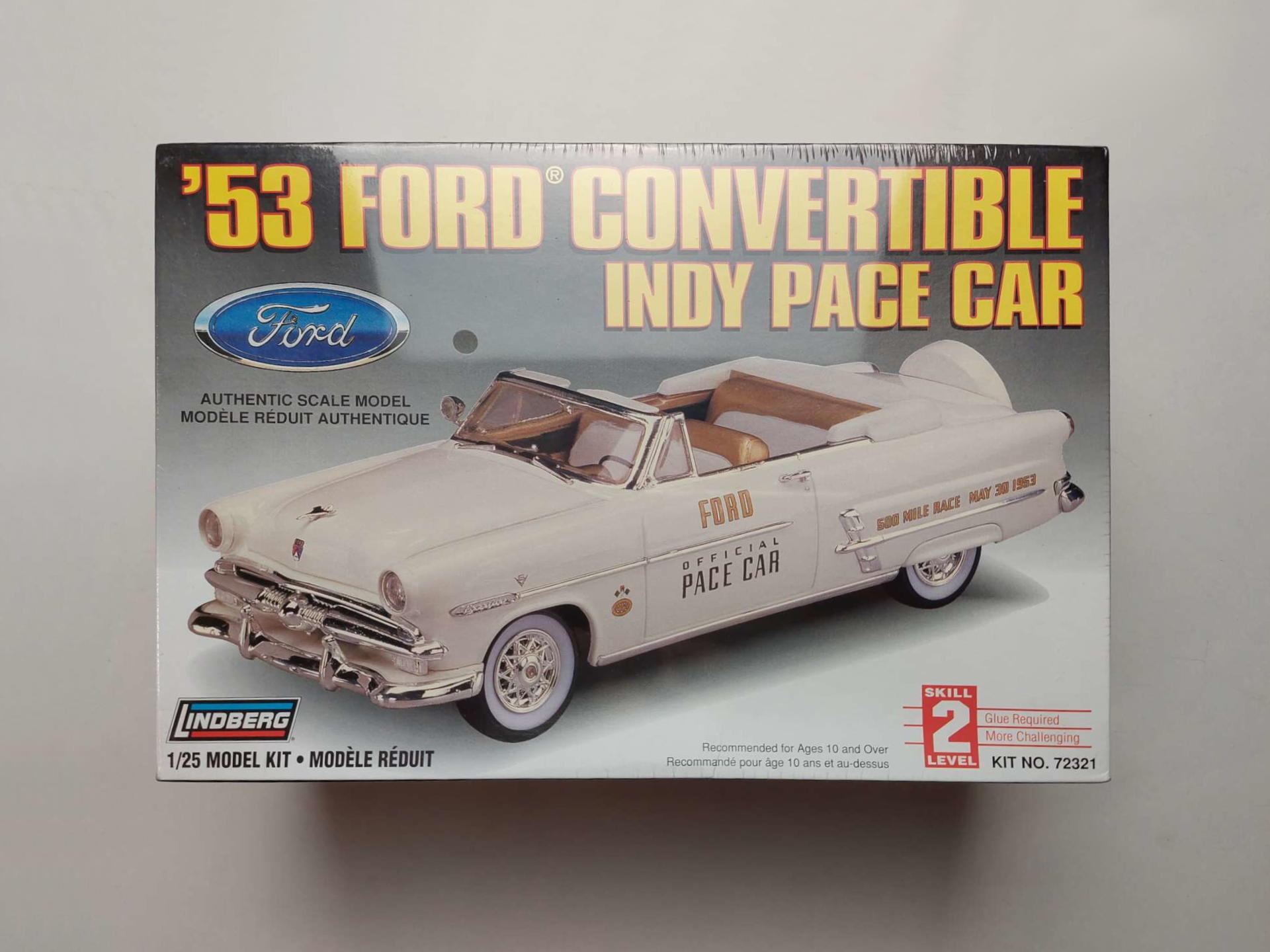 2544e600bdf114b1e96b54f98137709f.jpg 1/25 Ford Crestline Sunliner Indy Pace Car '53 Convertible Lindberg 72321