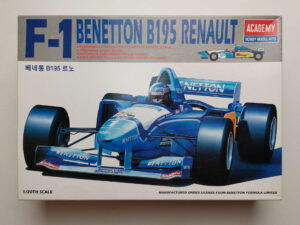 1/20 Benetton B195 Renault Сборная модель Academy 1564