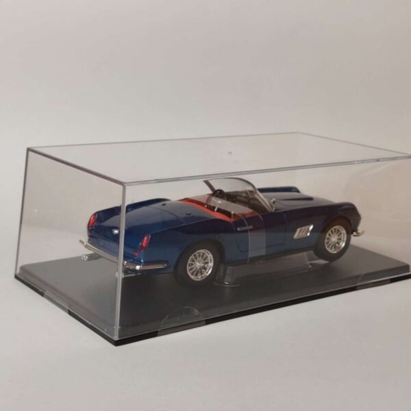 1/24 Ferrari 250 California 1957 Масштабная модель Bburago