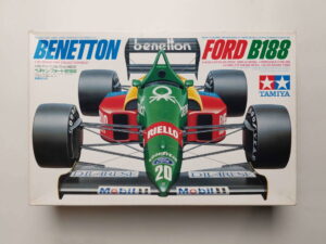 1/20 Benetton Ford B188 Сборная модель Tamiya 20021
