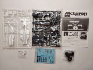 1/24 McLaren MP4/2C Marlboro Сборная модель Protar 206
