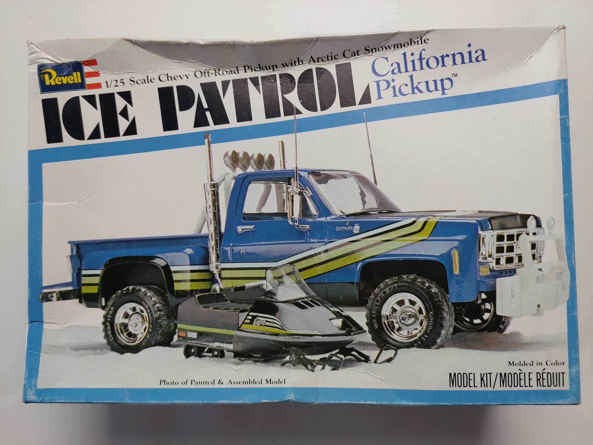 664bd3751236760f7dbd2334f5832cb0.jpg 1/25 Chevrolet Ice Patrol Off-Road Pickup with Arctic Cat Snowmobile Сборная модель Revell H-1384