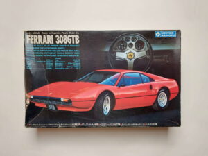 1/24 Ferrari 308GTB Сборная модель Gunze Sangyo G-214