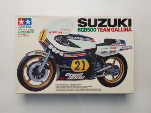 1/12 Suzuki RGB500 1980 #21 Team Gallina Сборная модель Tamiya 1409