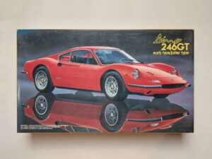 1/24 Ferrari Dino 246 GT early type/latter type Сборная модель Fujimi 12024