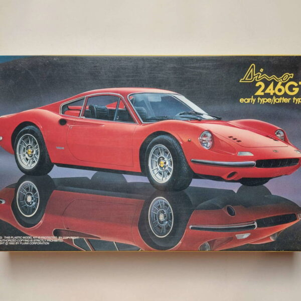 1/24 Ferrari Dino 246 GT early type/latter type Сборная модель Fujimi 12024