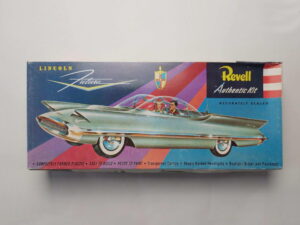 1/25 Lincoln Futura Сборная модель Revell 1270
