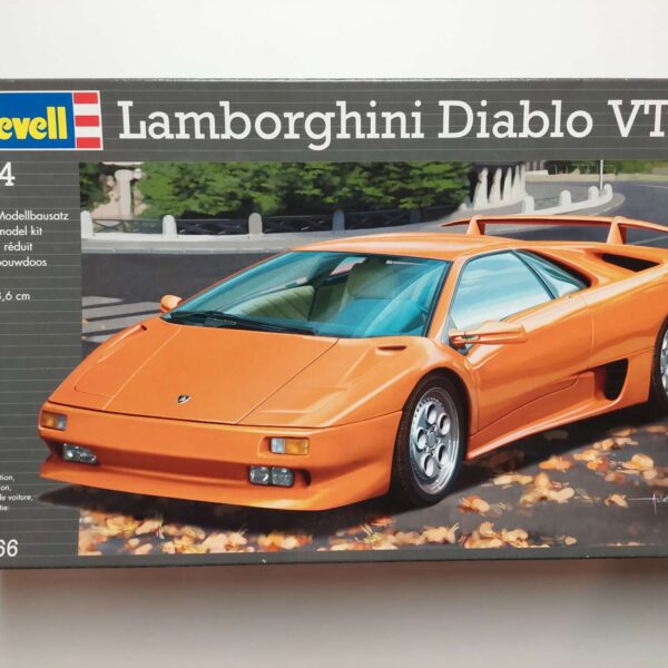 1/24 Lamborghini Diablo VT Сборная модель Revell 07066