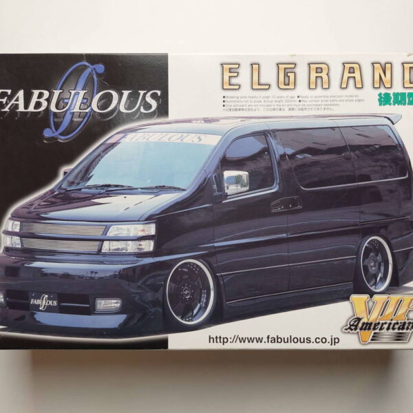 1/24 Nissan Elgrand Late Model Сборная модель Aoshima 031032