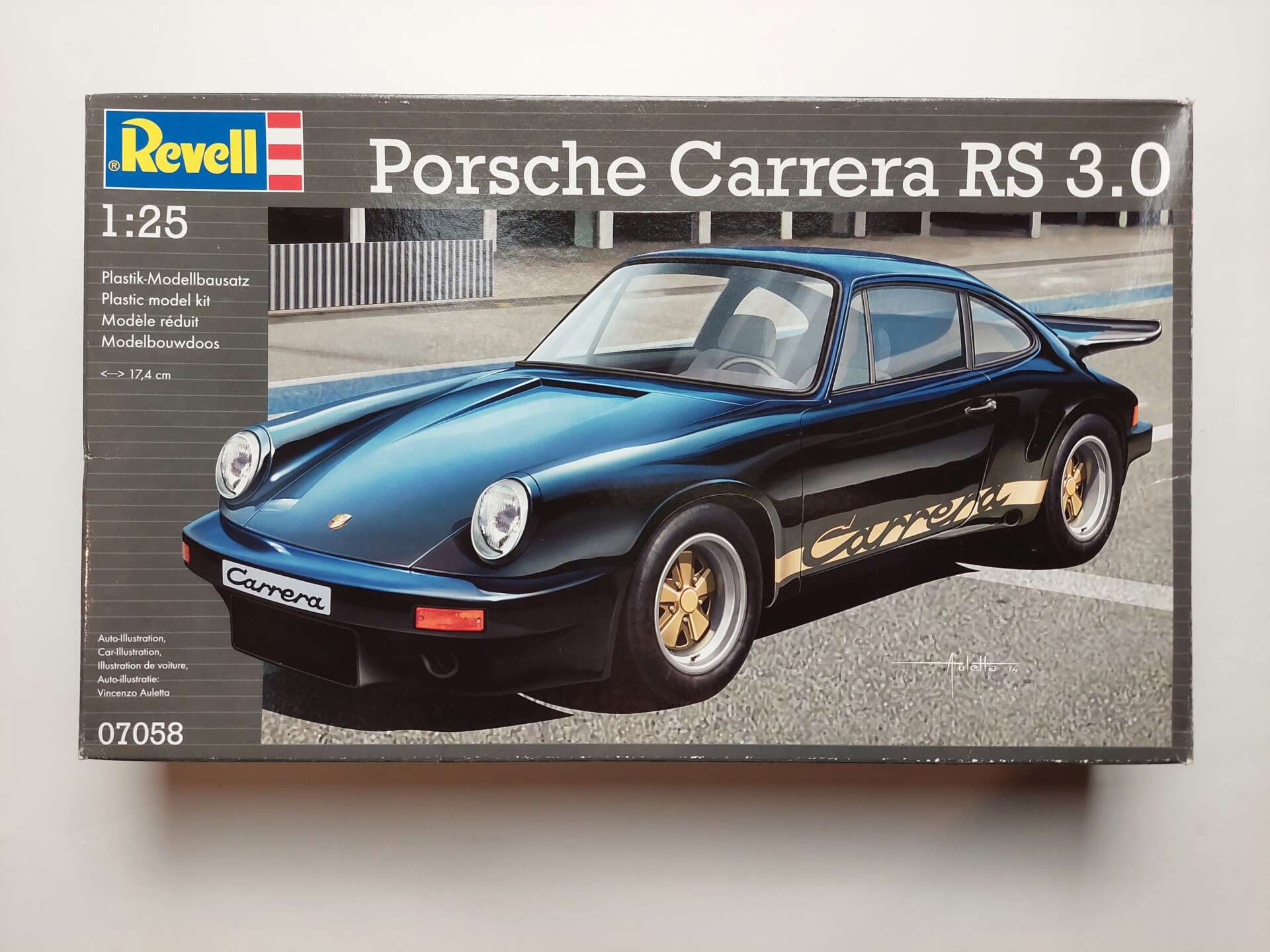 aba3c89d9e3f324b3b05b7ddea991585.jpg 1/25 Porsche Carrera RS 3.0 Сборная модель Revell 07058