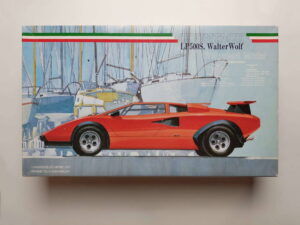 1/24 Lamborghini Countach LP500S Walter Wolf Сборная модель Fujimi 08215