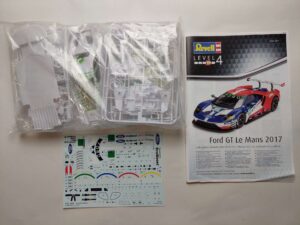 1/24 Ford GT 2017 Le Mans #66 Сборная модель Revell 07041