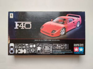 1/24 Ferrari F40 Сборная модель Tamiya 24295