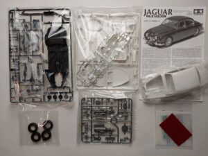 1/24 Jaguar Mk.II Saloon Сборная модель Tamiya 89653