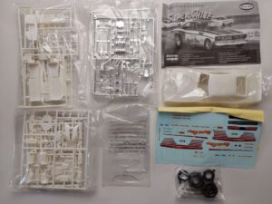 1/25 Dodge Charger Nelson Carter Super Chief Charger Funny Car Сборная модель Polar Lights POL935/12
