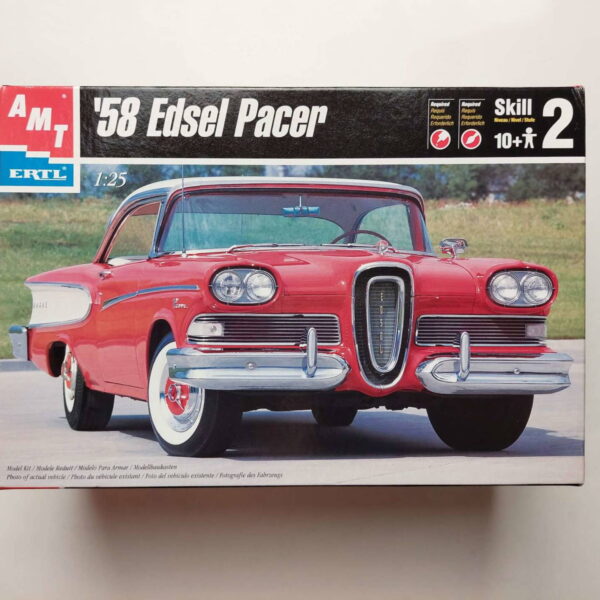 1/25 Ford Edsel Pacer '58 Сборная модель AMT/ERTL 30032