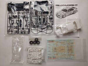 1/24 BMW 635 CSi 1985 Spa 24 Hrs #5 Gr. A Racing Сборная модель Tamiya 24061