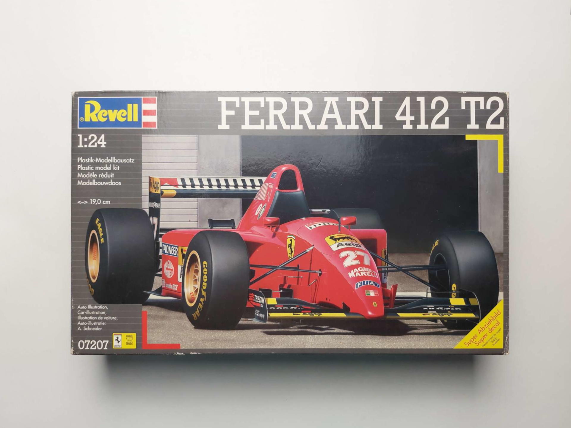 e6f41462d88217688998bffdbe713dba.jpg 1/24 Ferrari 412 T2 1995 Сборная модель Revell 07207