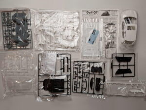 1/24 Volkswagen Golf GTI V DX с ф/т Сборная модель Fujimi 12341
