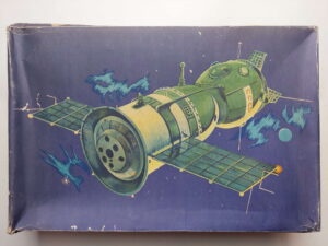 1/30 SOYUZ / Союз Сборная модель Ogonek / Огонек 085-01-4498
