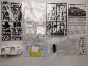 1/24 Ford Mustang GT4 Сборная модель Tamiya 24354