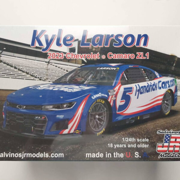 1/24 Chevrolet Camaro ZL1 2023 Kyle Larson #5 HendrickCars Сборная модель Salvinos Jr Models HMC2023KLP