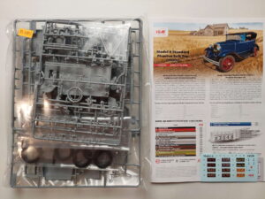 1/24 Ford Model A Standard Phaeton Soft Top 1930 Сборная модель ICM 24050