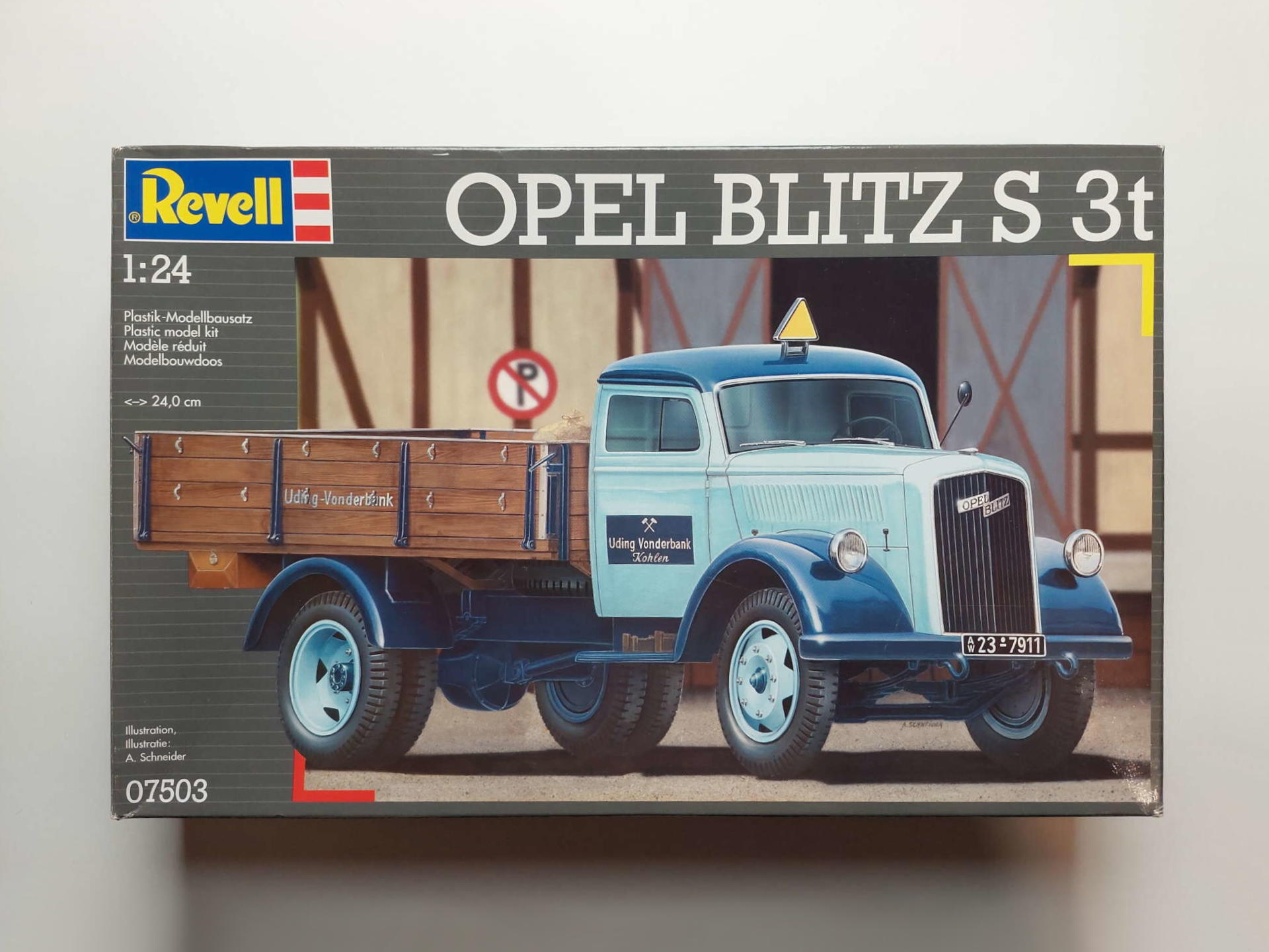 acf99d7373d1873897852f601caede18.jpg 1/24 Opel Blitz S 3t Сборная модель Revell 07503
