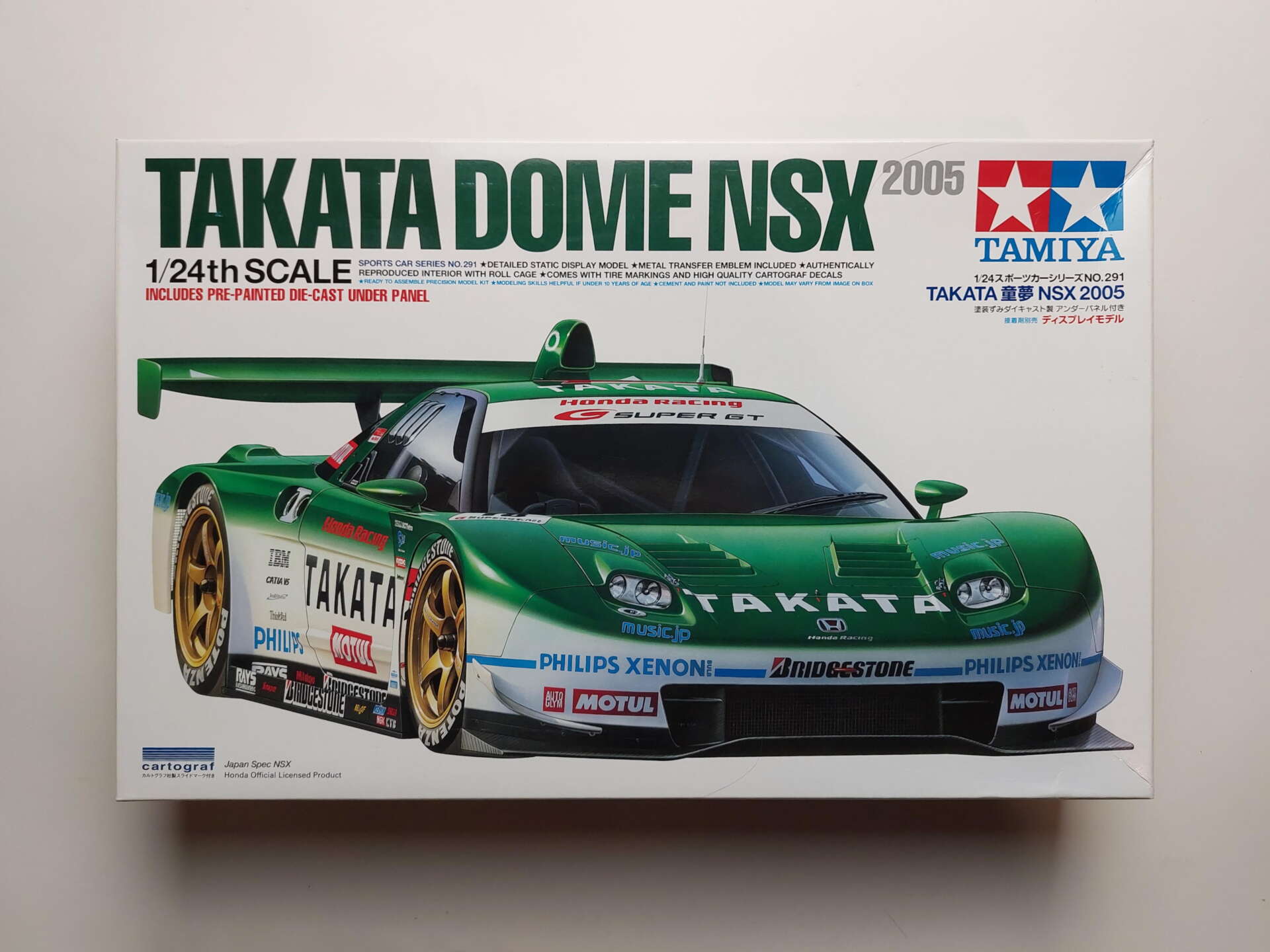 cba6b5e5b7e0bc75342883eb8832e877.jpg 1/24 Honda NSX 2005 Super GT 2nd T.Kogure / R.Michigami #18 Dome Takata Сборная модель Tamiya 24291