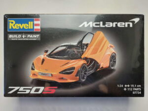1/24 McLaren 750S Сборная модель Revell 07734