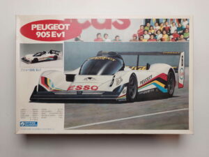 1/24 Peugeot 905 Ev1 24 Hours of Le Mans #6 Esso Сборная модель Gunze Sangyo GX-419